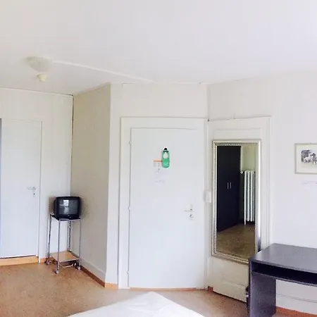 فندق Schoenegg 3*